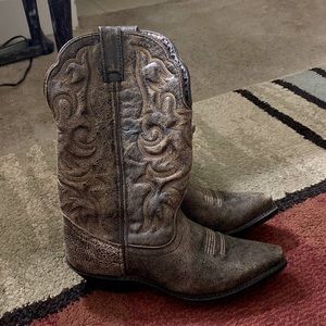 Laredo wide shaft cowboy boots. Worn once.